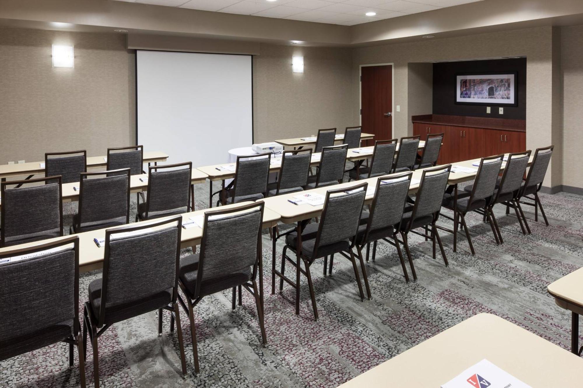 Courtyard By Marriott Birmingham Trussville Dış mekan fotoğraf