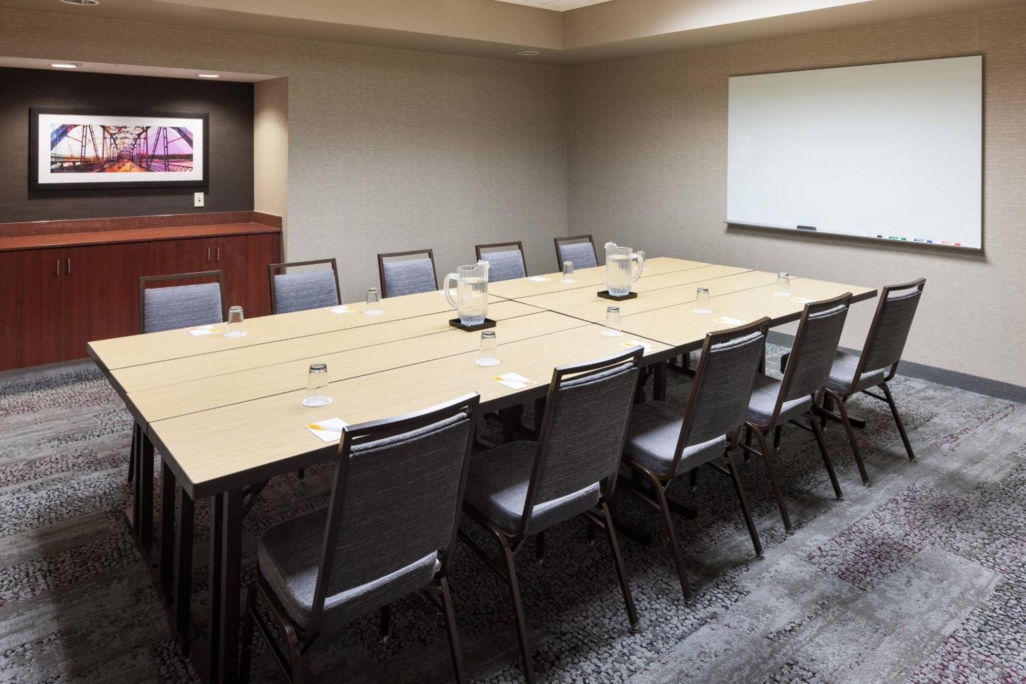 Courtyard By Marriott Birmingham Trussville Dış mekan fotoğraf